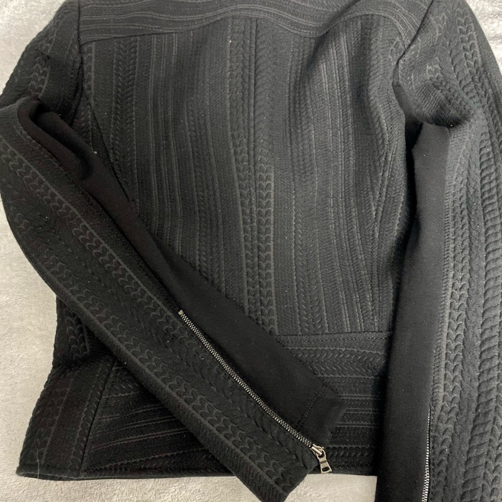 BCBG Jacket - Picture 4 of 4